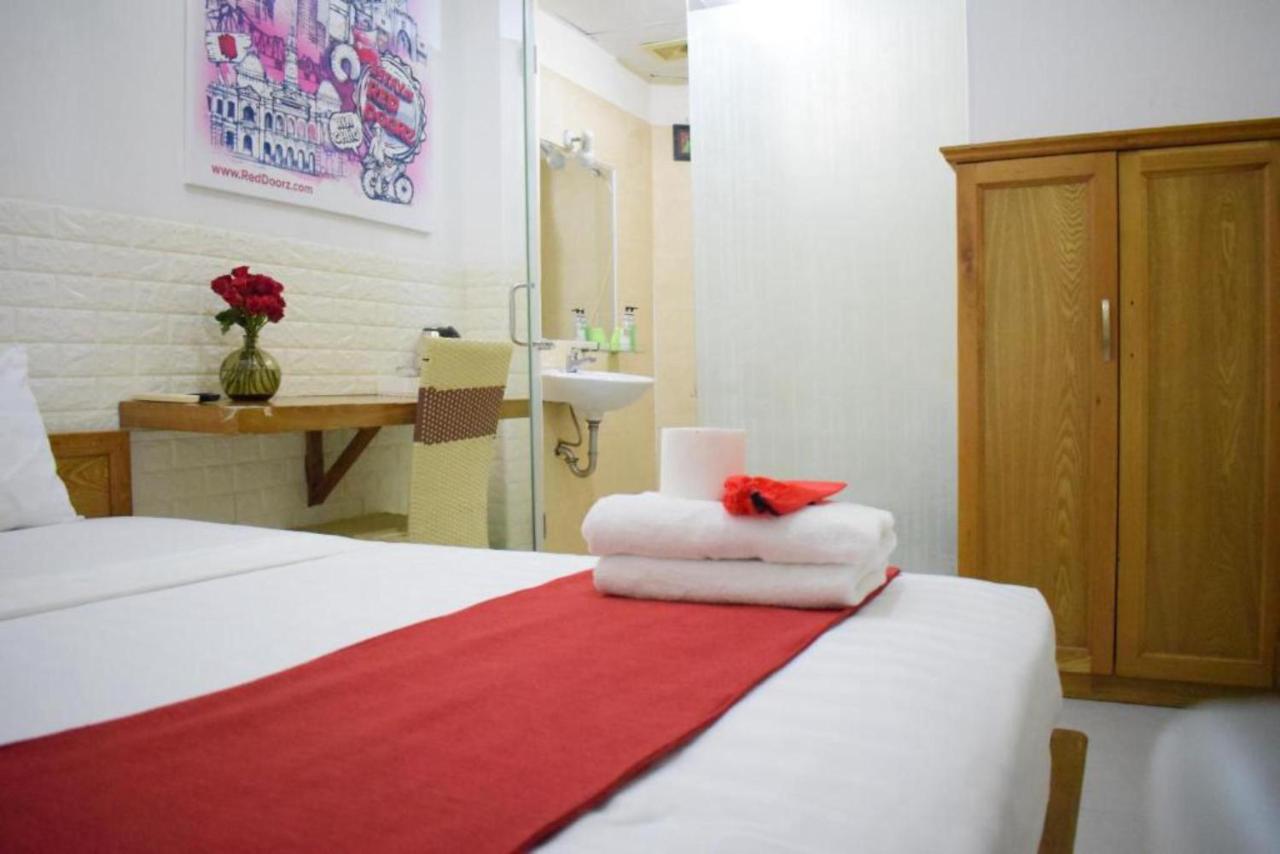 Reddoorz Marieline 2 Hotel Cidade de Ho Chi Minh Exterior foto